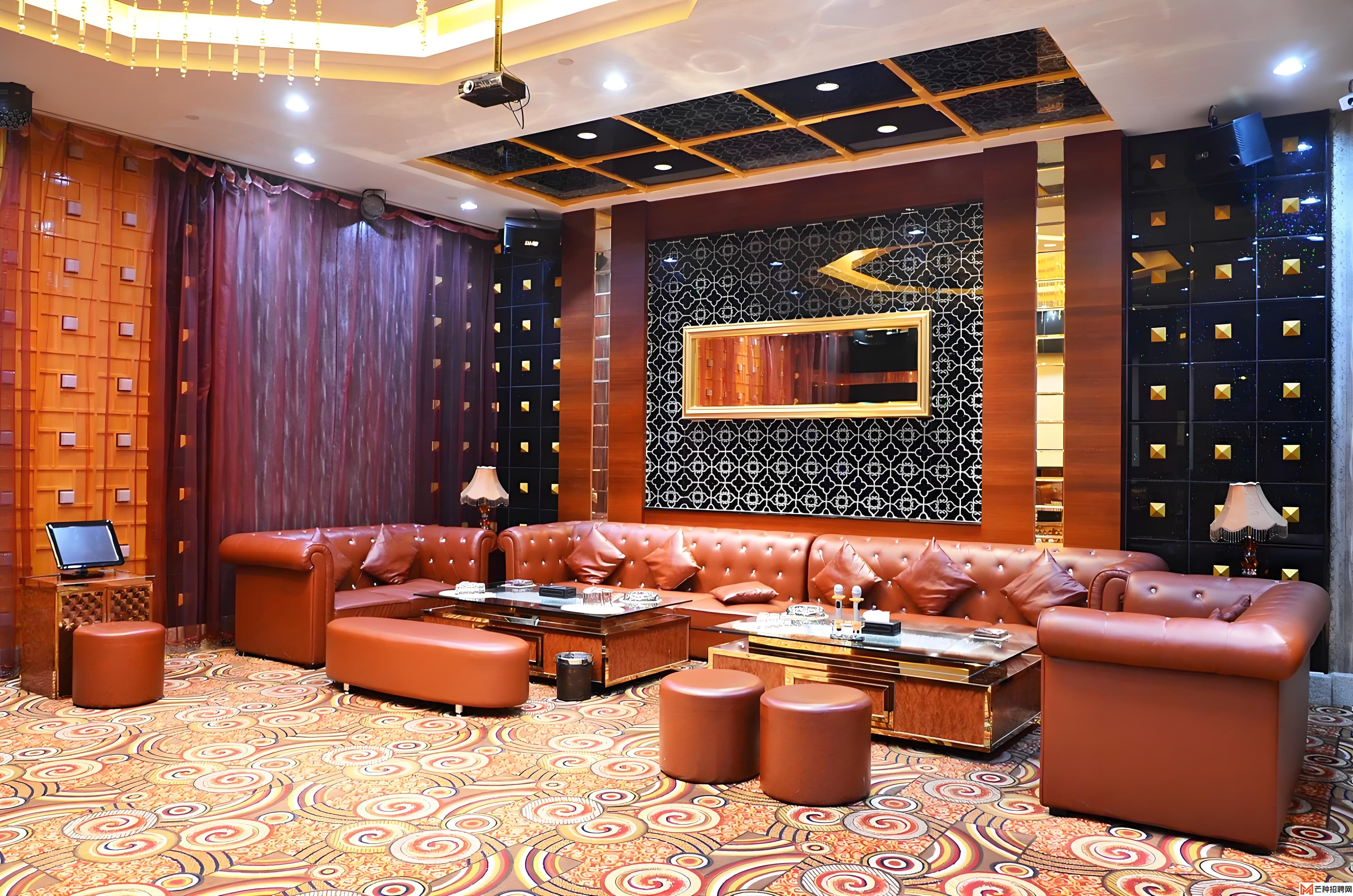 探访福州顶级娱乐会所：私人包厢与定制服务的奢华体验