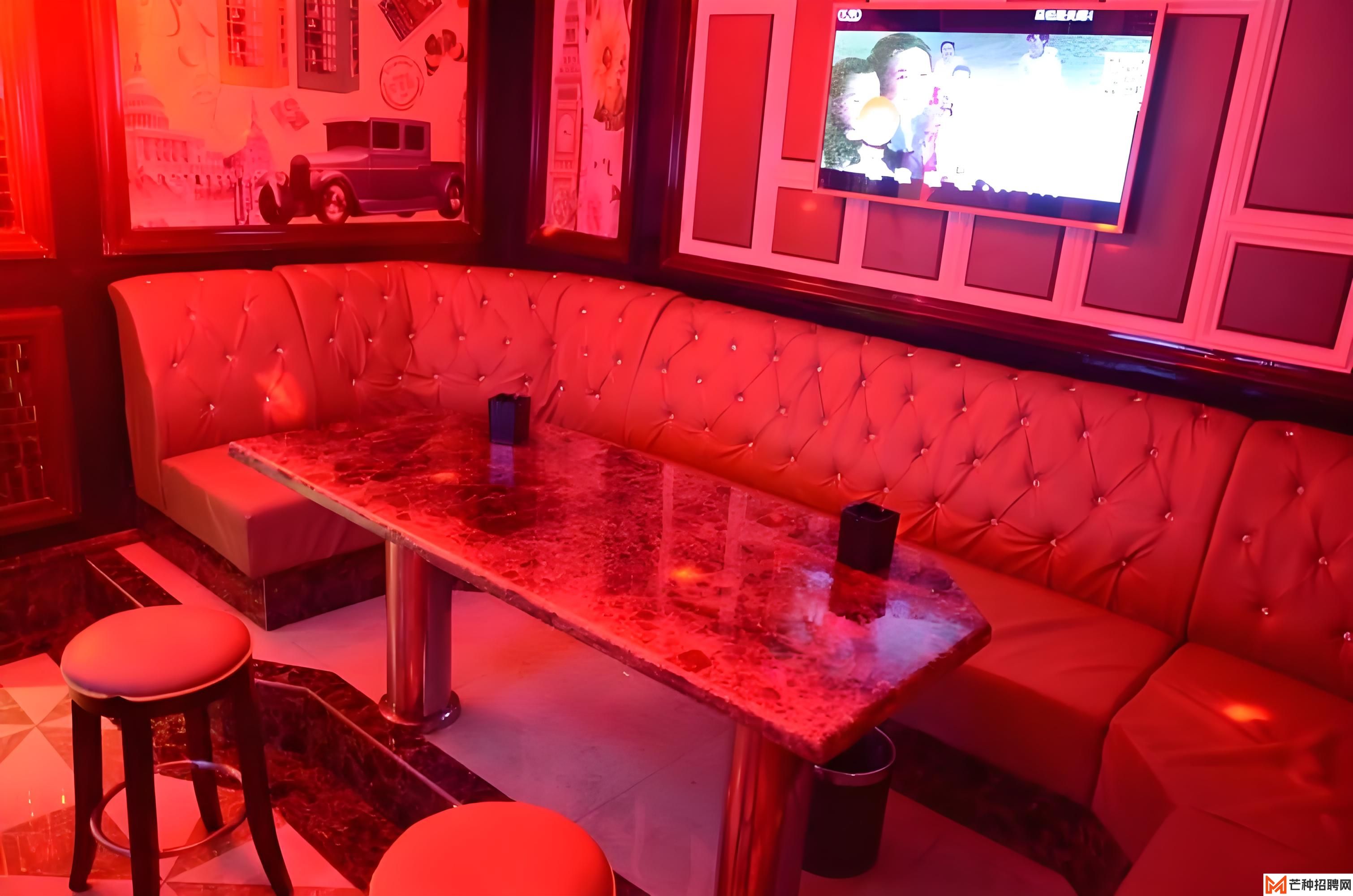 福州知名夜店直招女性VIP接待——来这里开启高端社交新世界！