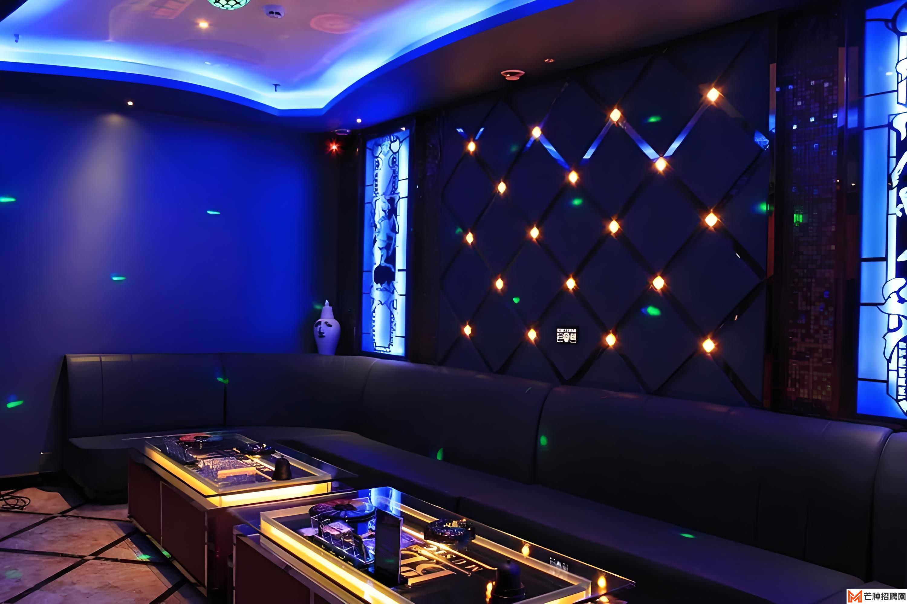 福州顶级会所诚聘女性客户经理——来夜场，发现属于你的闪光时刻！